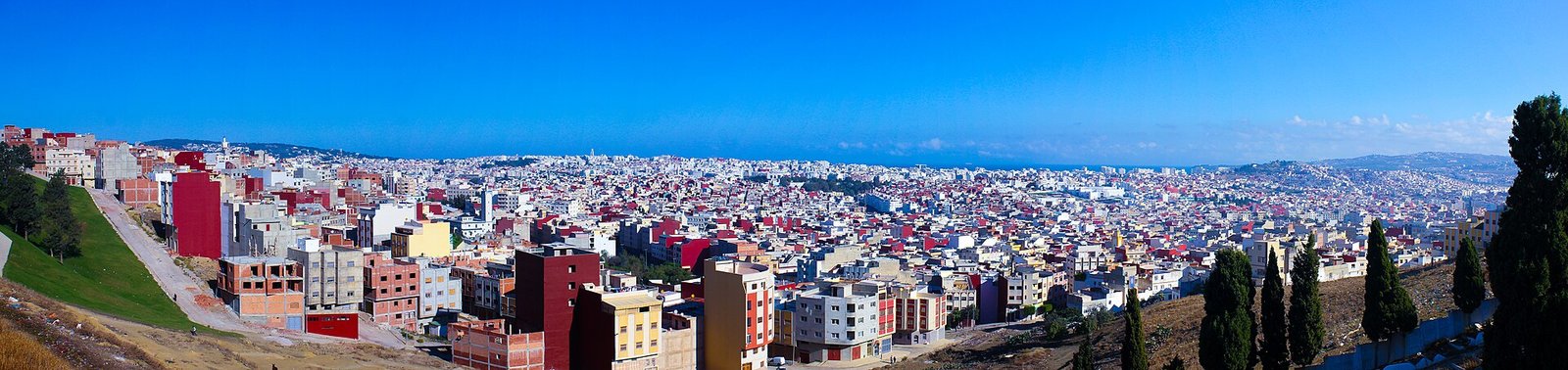 Vue panoramique de Tanger et de sa baie